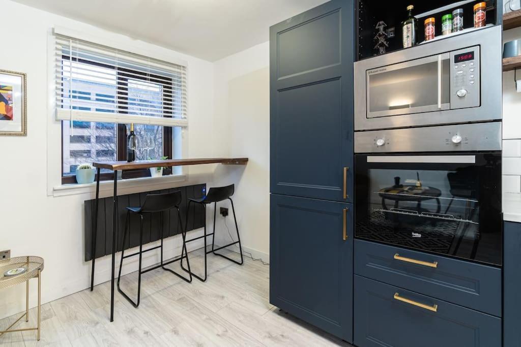 Stylish City Pad With Free Private Parking Glasgow Luaran gambar
