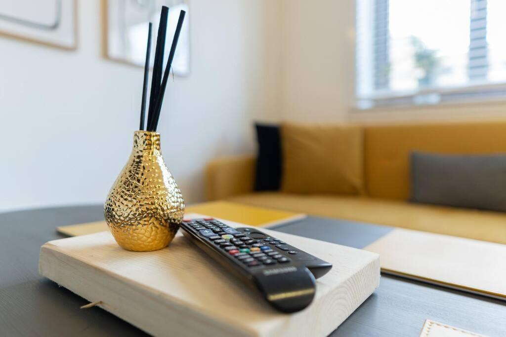 Stylish City Pad With Free Private Parking Glasgow Luaran gambar